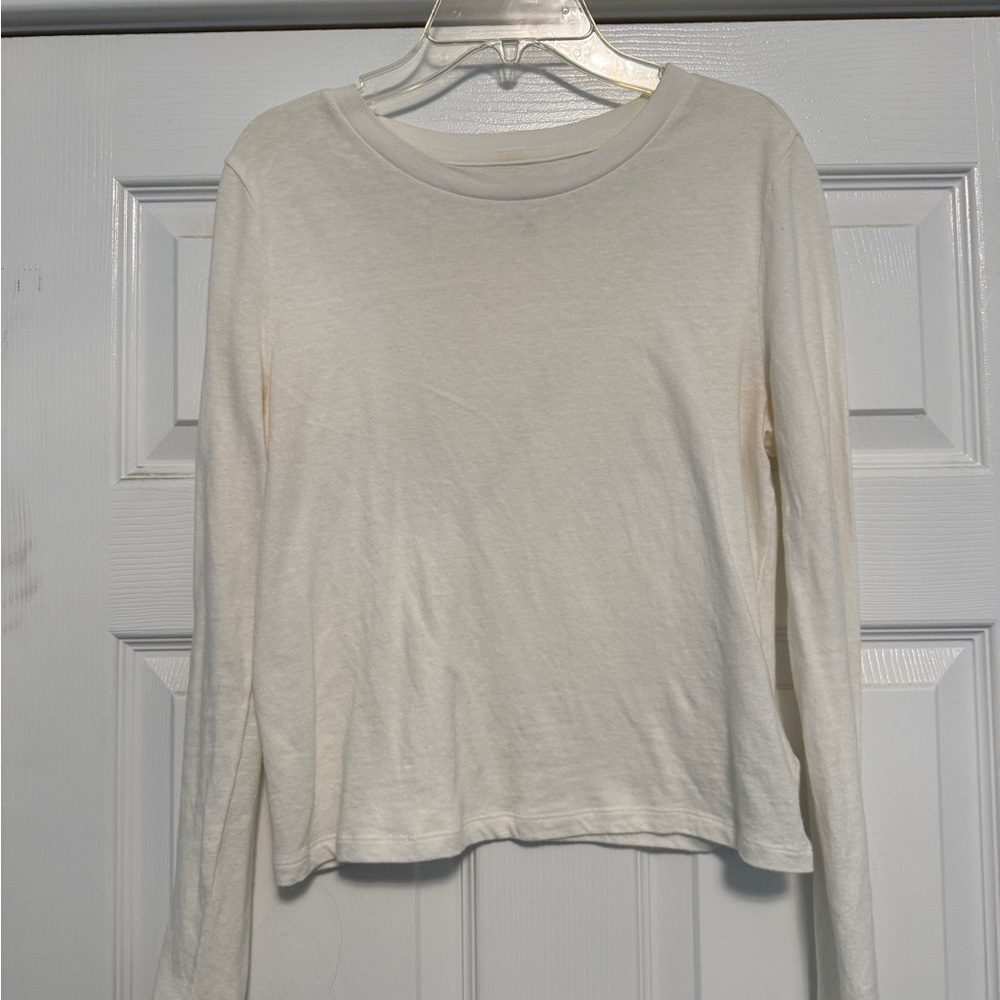 GAP White Long Sleeve Tee